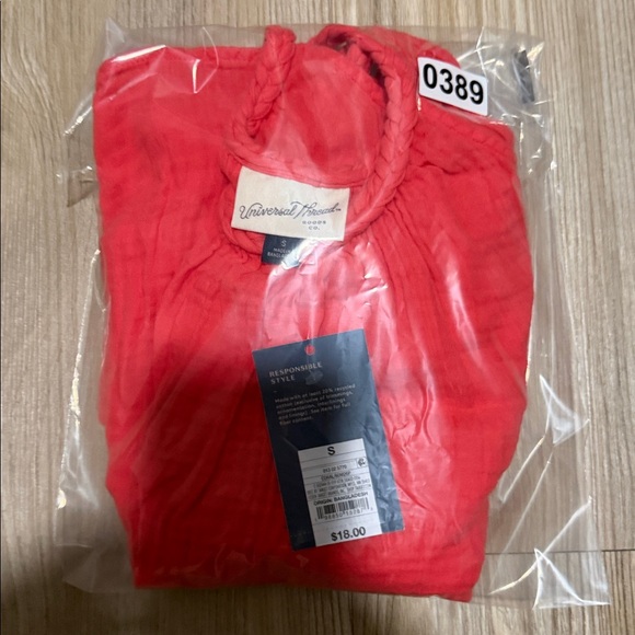 Women's Gauze Tank Top - Universal Thread™ Coral Red S:
Lightweight Scoopneck - Picture 4 of 4